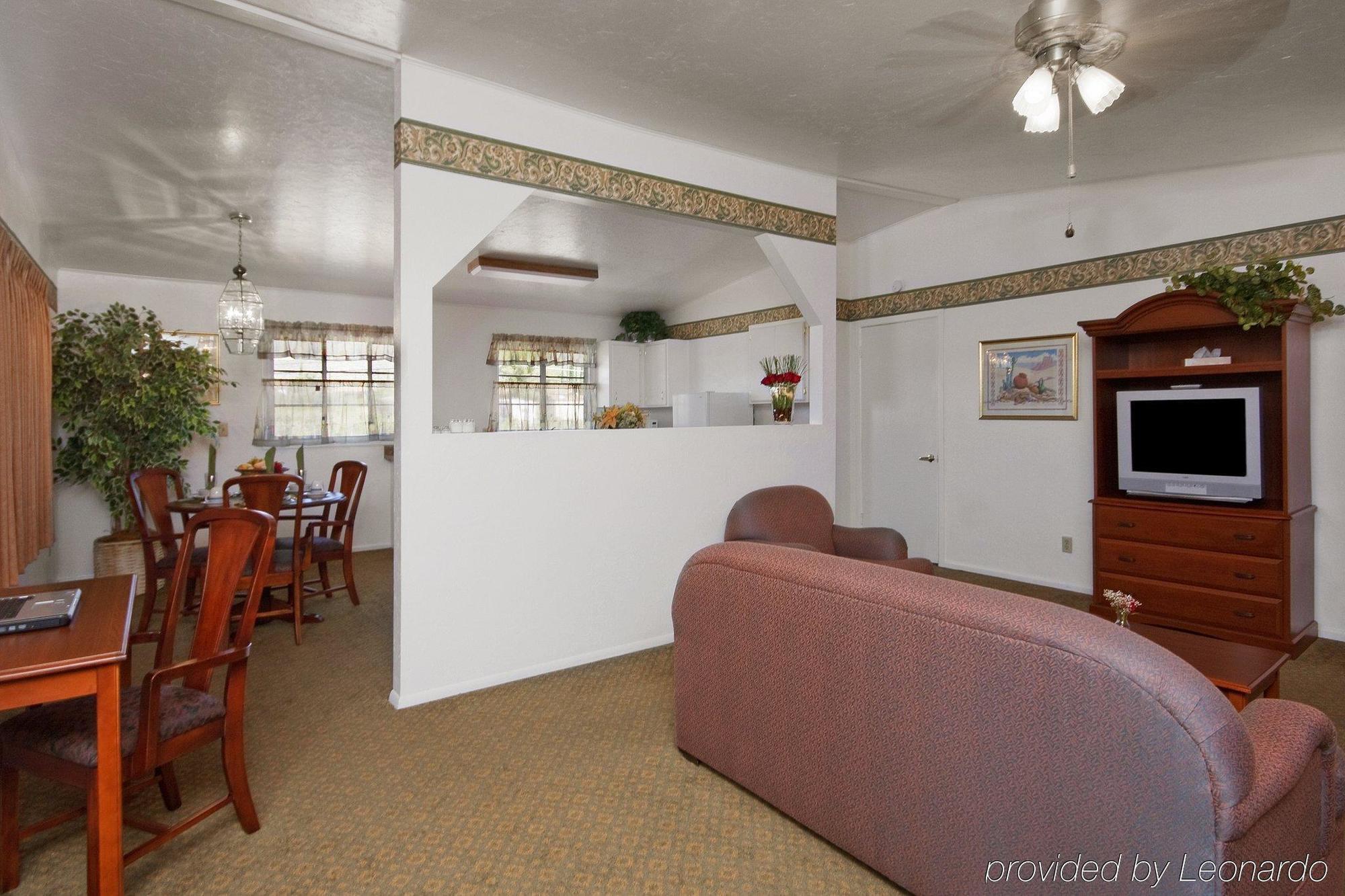 Americas Best Value Inn & Suites Bisbee Rum bild