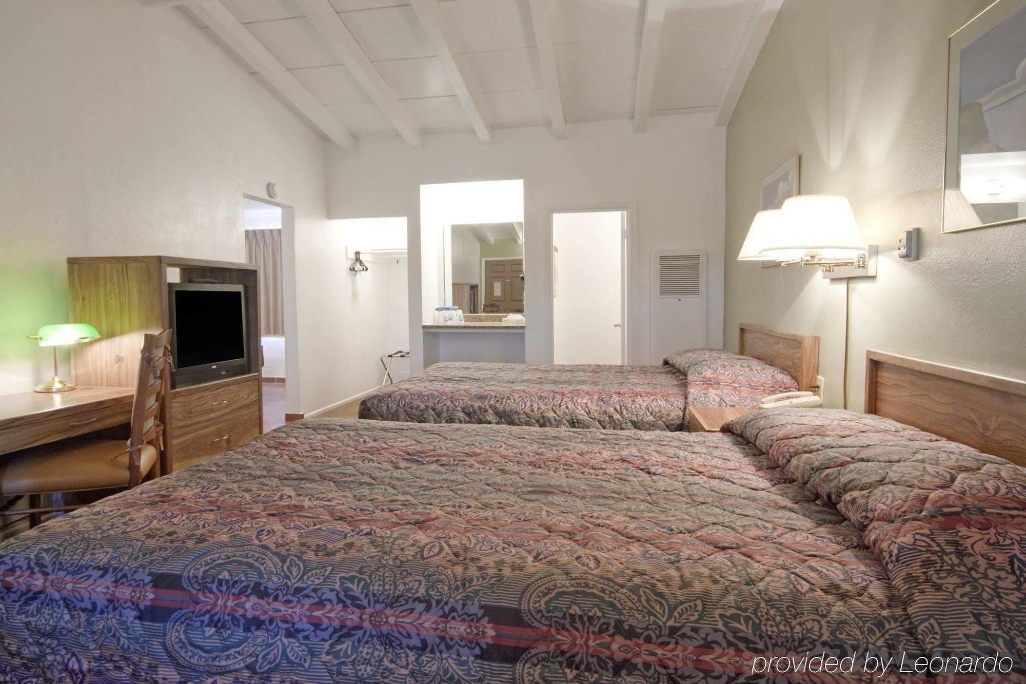 Americas Best Value Inn & Suites Bisbee Rum bild